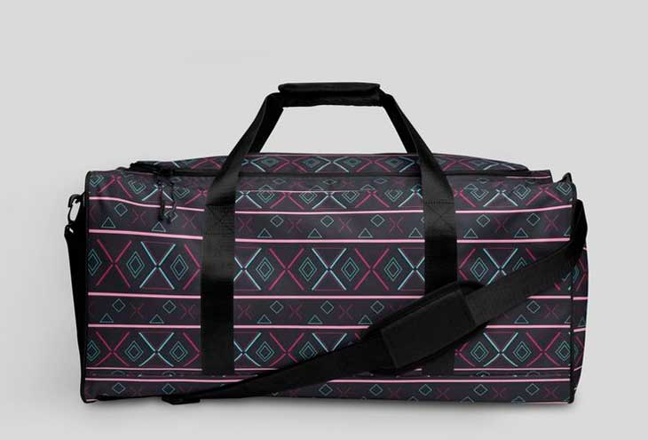 How Big Should Your Travel Duffel Bag Be?